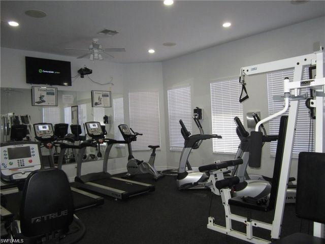 7935 Preserve CIR 413, Naples, FL 34119