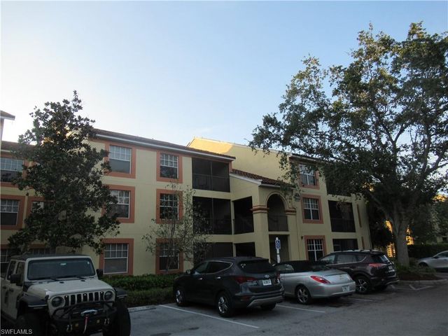 7935 Preserve CIR 413, Naples, FL 34119