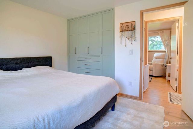 10825 SE 232nd Street, Kent, WA 98031