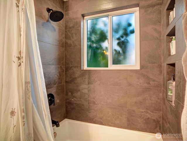 10825 SE 232nd Street, Kent, WA 98031