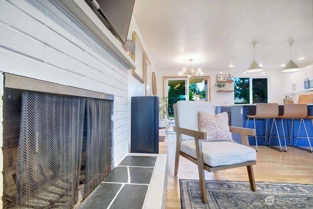 10825 SE 232nd Street, Kent, WA 98031