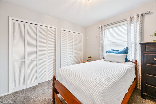 2885 Pease Drive 127, Rocky River, OH 44116
