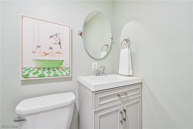 2885 Pease Drive 127, Rocky River, OH 44116