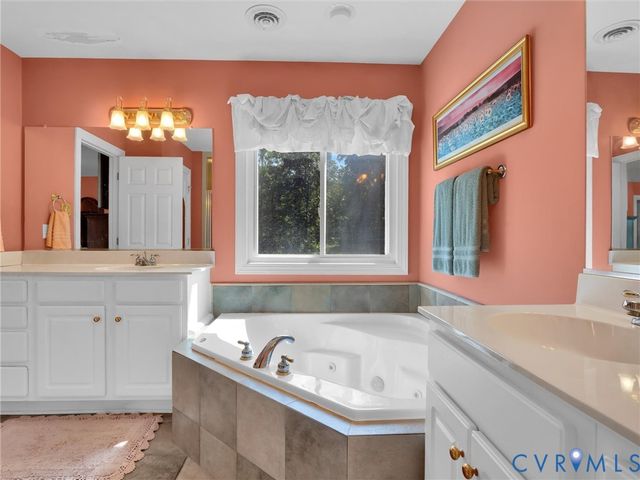 16313 Dragonnade Trl, Midlothian, VA 23113
