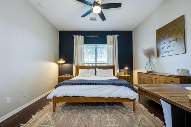 2985 Overland ST, Round Rock, TX 78681