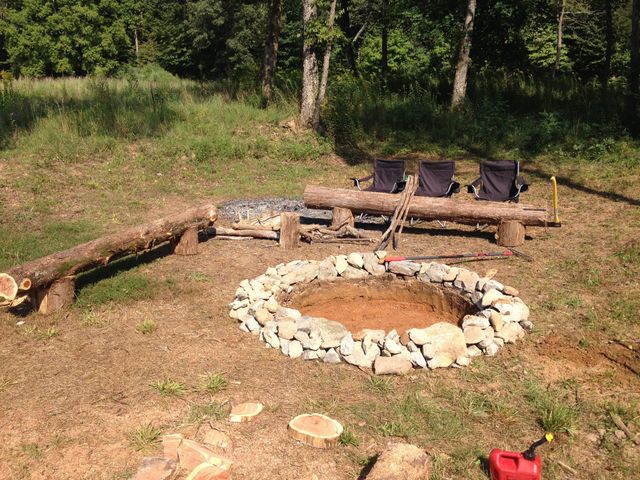 7061 E Plunders Creek Rd, Dickson, TN 37055