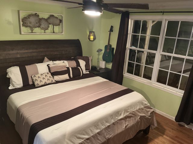 7061 E Plunders Creek Rd, Dickson, TN 37055