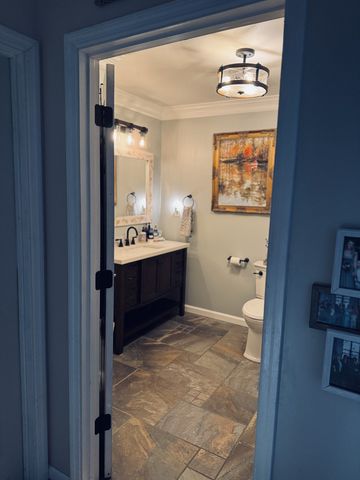 7061 E Plunders Creek Rd, Dickson, TN 37055