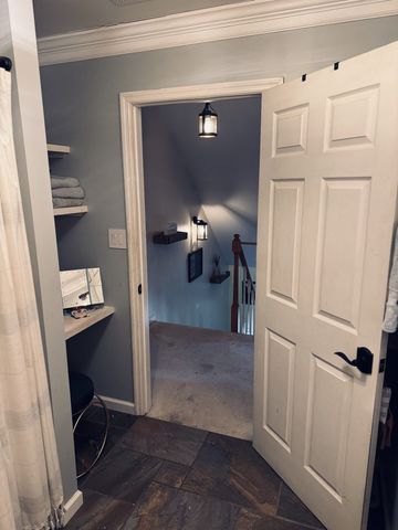 7061 E Plunders Creek Rd, Dickson, TN 37055