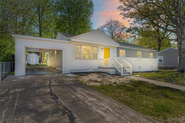 2519 Deerfield Dr, Petersburg, VA 23805