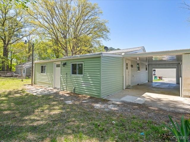 2519 Deerfield Dr, Petersburg, VA 23805