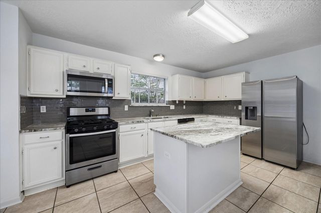 15110 Red Cedar Cove Lane, Cypress, TX 77433