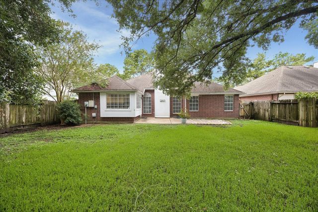 15110 Red Cedar Cove Lane, Cypress, TX 77433