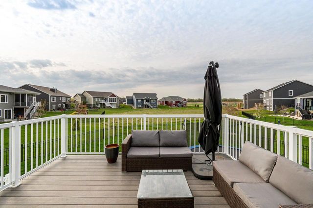 409 Peterson Trail, Oregon, WI 53575