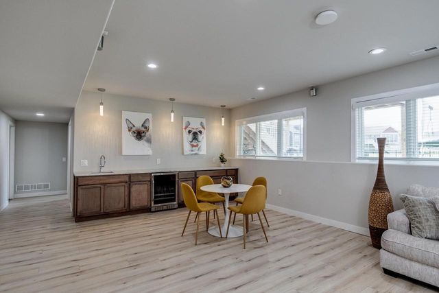 409 Peterson Trail, Oregon, WI 53575