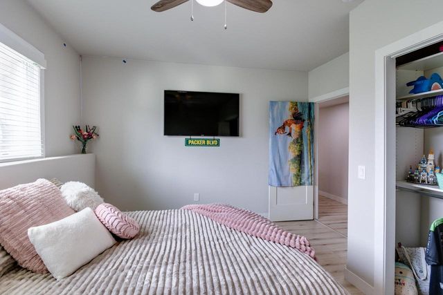 409 Peterson Trail, Oregon, WI 53575