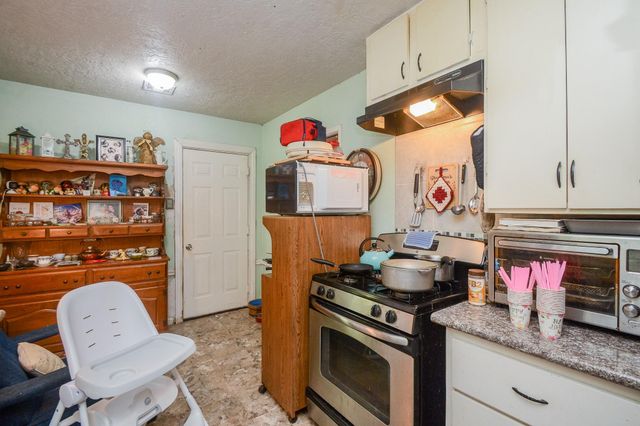 315 Greenwood Drive, Hitchcock, TX 77563