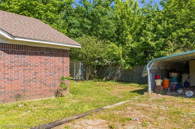 326 London Street, Alma, AR 72921