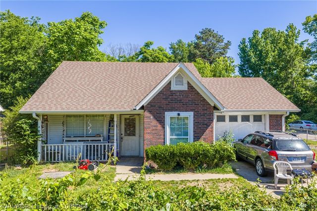 326 London Street, Alma, AR 72921