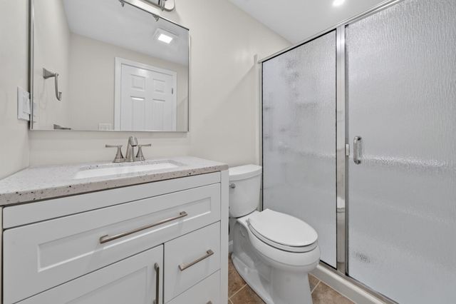 148 Main St C439, North Andover, MA 01845