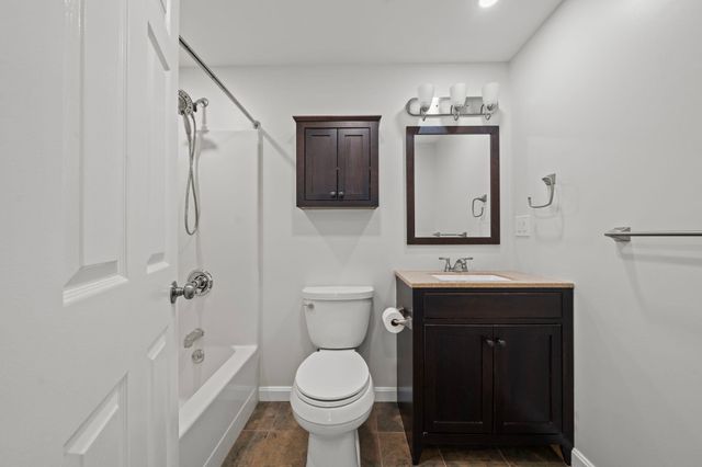 148 Main St C439, North Andover, MA 01845