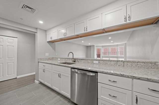 148 Main St C439, North Andover, MA 01845
