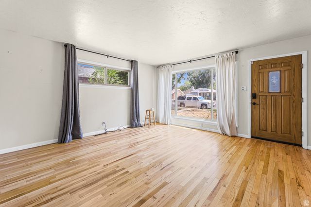 1025 N 1500 W, Salt Lake City, UT 84116