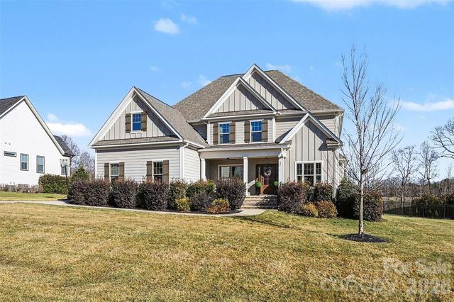 191 Hidden Meadows Drive, Mooresville, NC 28117