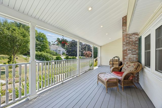 18 Proctor Road, Chelmsford, MA 01824