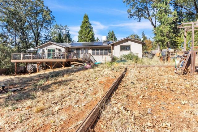 20026 Bradley Way, Foresthill, CA 95631