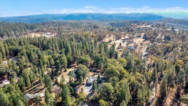 20026 Bradley Way, Foresthill, CA 95631