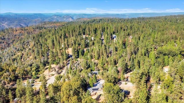 20026 Bradley Way, Foresthill, CA 95631