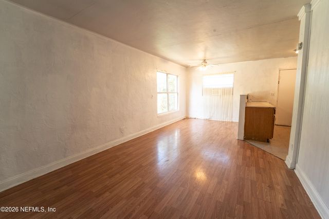 1387 GRIFLET Road, Jacksonville, FL 32211