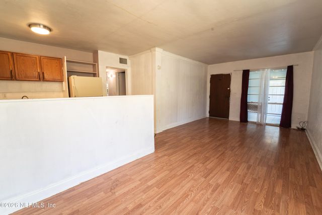 1387 GRIFLET Road, Jacksonville, FL 32211