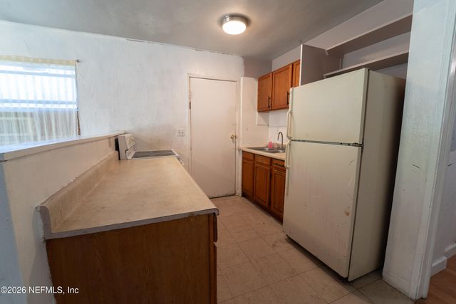 1387 GRIFLET Road, Jacksonville, FL 32211