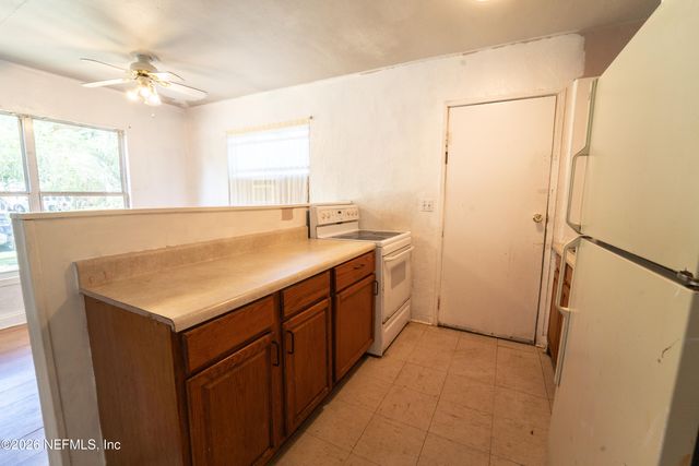 1387 GRIFLET Road, Jacksonville, FL 32211