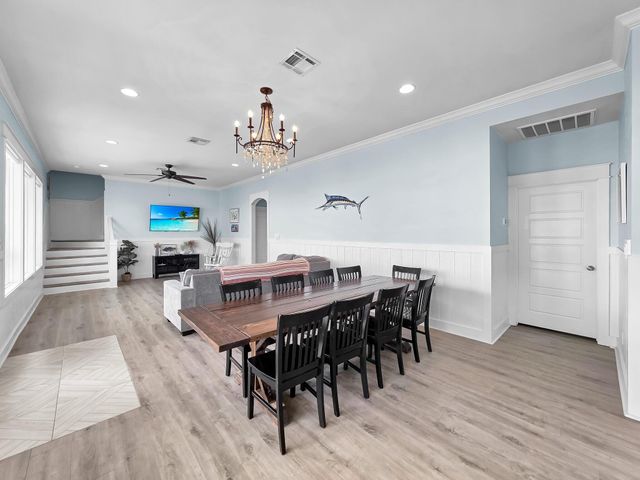 816 S Crystal Beach Road, Crystal Beach, TX 77650