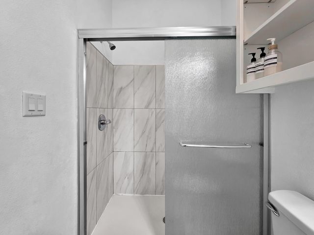 816 S Crystal Beach Road, Crystal Beach, TX 77650