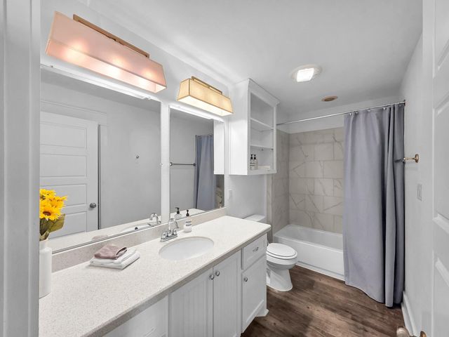 816 S Crystal Beach Road, Crystal Beach, TX 77650