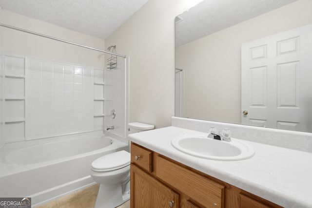 1174 Folkstone Drive, Mcdonough, GA 30253