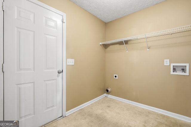 1174 Folkstone Drive, Mcdonough, GA 30253