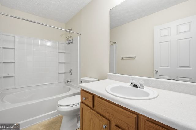 1174 Folkstone Drive, Mcdonough, GA 30253
