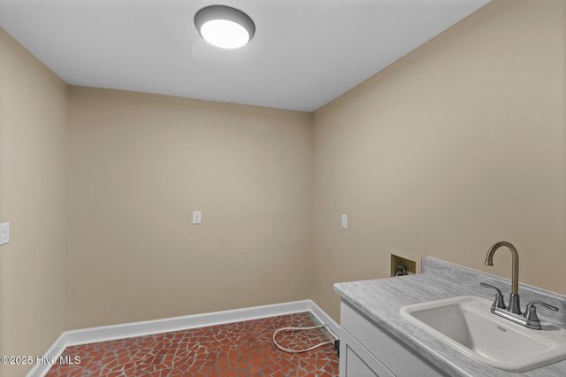 108 Ridgewood Circle, Washington, NC 27889