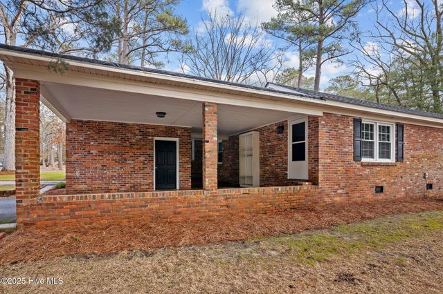 108 Ridgewood Circle, Washington, NC 27889