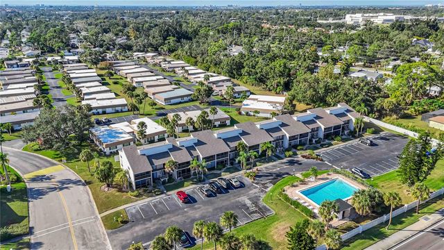 5412 SWIFT ROAD 39, Sarasota, FL 34231