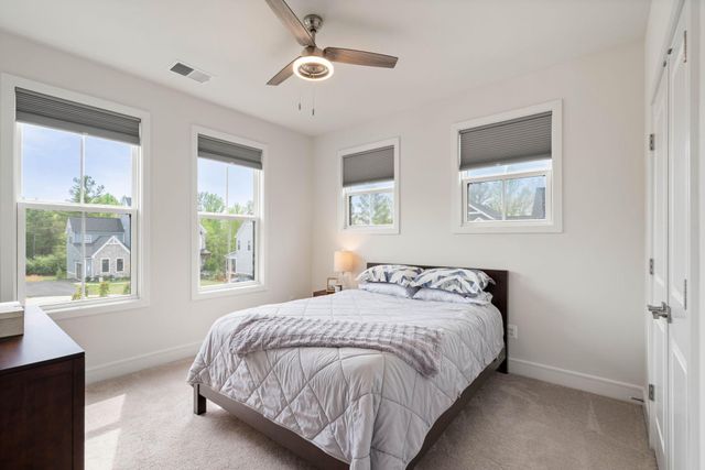 41412 GENTLE WIND PL, Aldie, VA 20105
