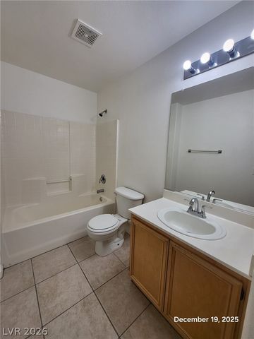 9965 Mardagen Street, Las Vegas, NV 89183