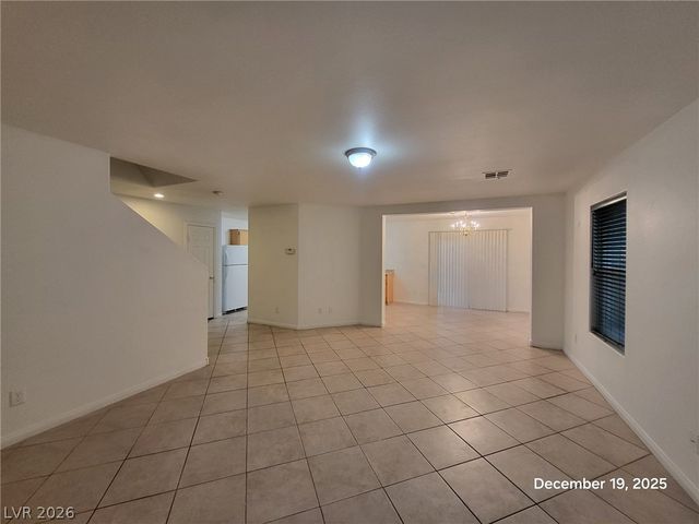 9965 Mardagen Street, Las Vegas, NV 89183