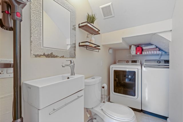 820 29TH Street, West Palm Beach, FL 33407