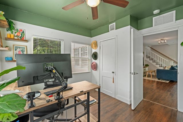 820 29TH Street, West Palm Beach, FL 33407
